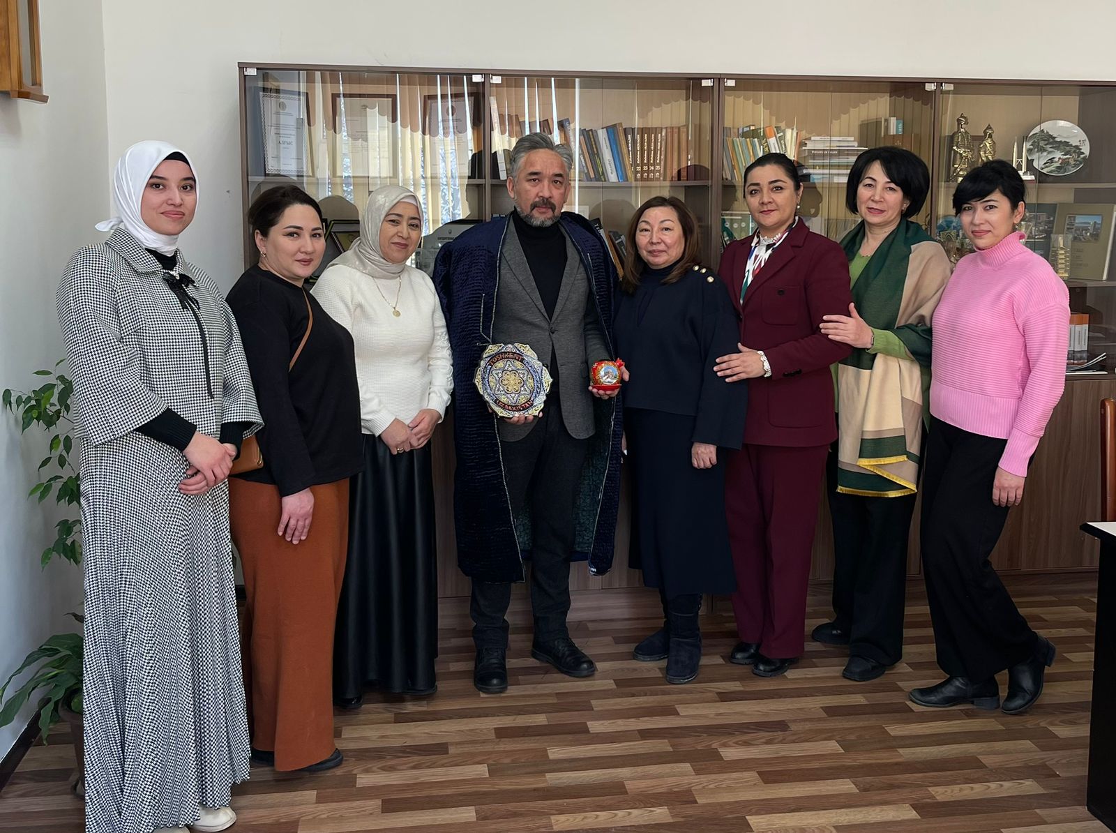 MEETING OF THE DEAN OF THE FACULTY OF PHILOSOPHY AND POLITICAL SCIENCE B.B. MEIRBAYEV WITH A DELEGATION FROM UZBEKISTAN: EXPERIENCE AND PROSPECTS OF INTERNATIONAL COOPERATION